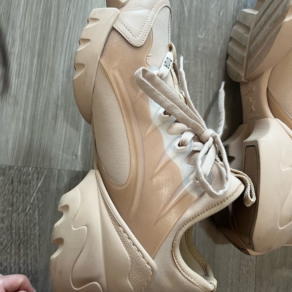 Dior D-Connect sneakers - Picture 4 of 14